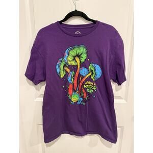 Have a Magical Day Shirt Sz Large Mushroom Graphic T-Shirt Purple Relaxed Tee